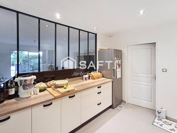 Pavillon PP 4 chambres + garage!