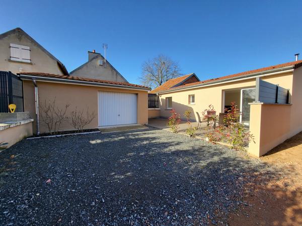 Cusset (03300) A VENDRE, A CUSSET, MAISON PLEIN PIED T3, 2 TERRASSES, COUR, DEPENDANCE