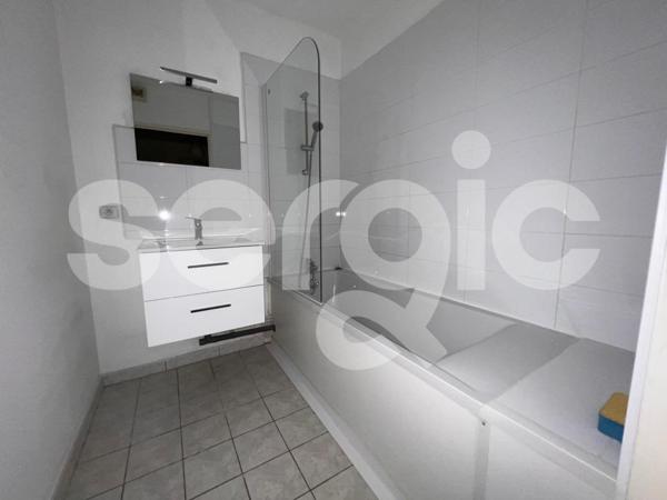 Location 3 Pieces 62 59700 Marcq En Baroeul 15 0658 01 0002