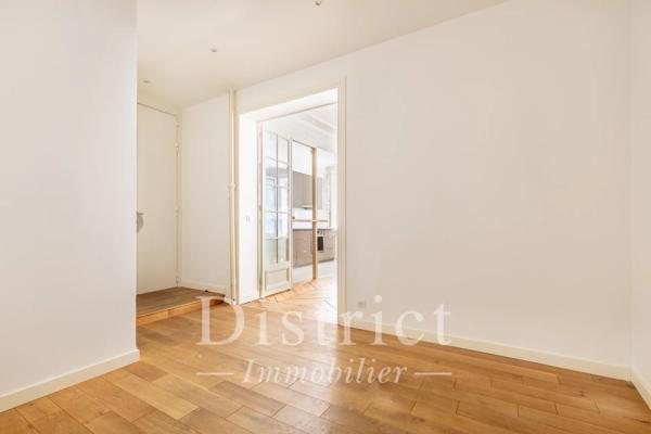 # Appartement – 79m² – Paris 8ème