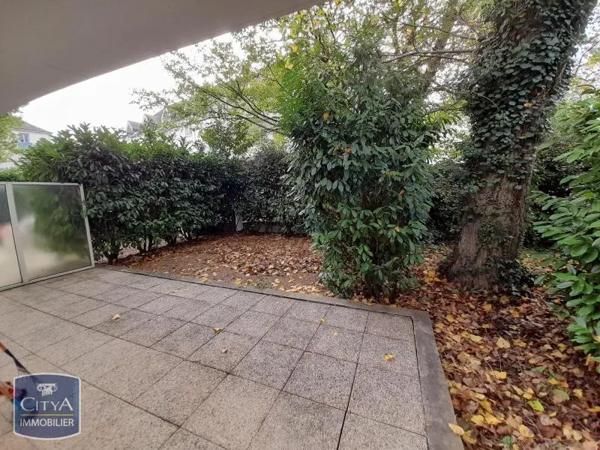 Appartement à louer 3 pièces 61.91m² Tours (37100)