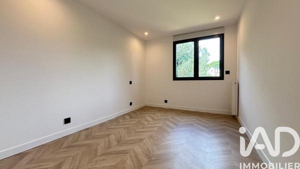 Appartement à vendre 3 pièces 66 m² Fréjus