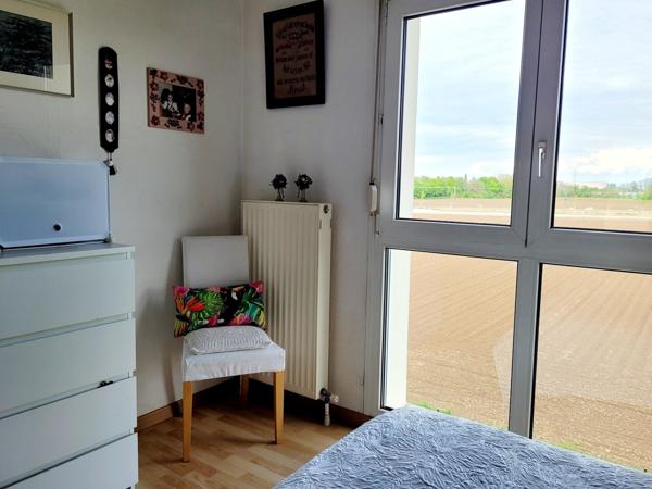 Appartement avec terrasse, parking et cave