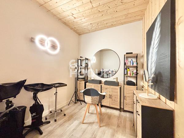 Maison de village proche d'ORTHEZ avec dépendance et jardin