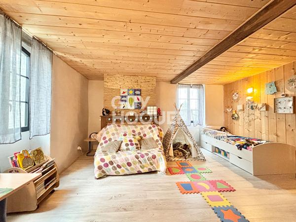 Maison de village proche d'ORTHEZ avec dépendance et jardin