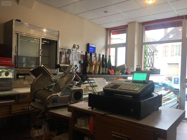 Immeuble à vendre à Saint-Julien-du-Sault dans l'Yonne (89330), ref : 2100013