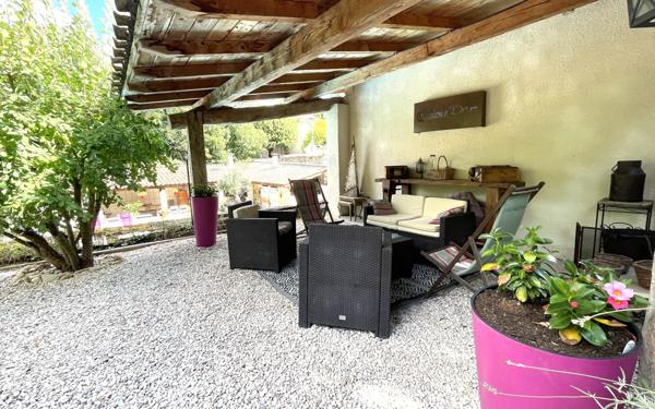 Maison à vendre    7 pièces •  Chatuzange-le-Goubet