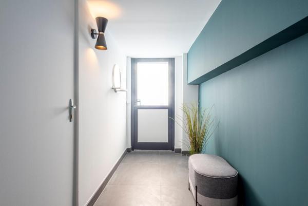 Bureau 4 pièces - 70 m²