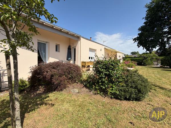 Maison à vendre Sautron - 7 pièces, 158m² avec 5 chambre(s) à 529 000€ - AJP Immobilier Sautron