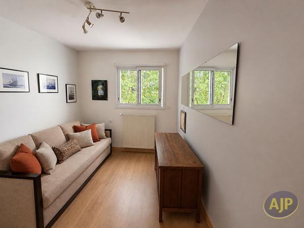 Maison à vendre Sautron - 7 pièces, 158m² avec 5 chambre(s) à 529 000€ - AJP Immobilier Sautron