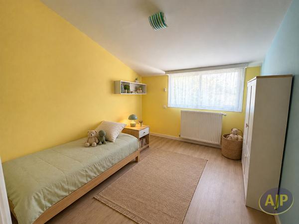 Maison à vendre Sautron - 7 pièces, 158m² avec 5 chambre(s) à 529 000€ - AJP Immobilier Sautron