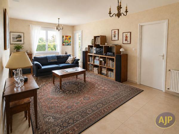 Maison à vendre Sautron - 7 pièces, 158m² avec 5 chambre(s) à 529 000€ - AJP Immobilier Sautron