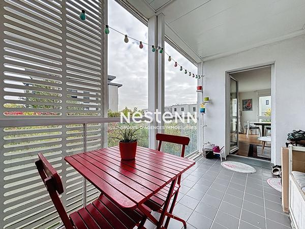 ISSY LES MOULINEAUX - QUARTIER FORT D'ISSY - Appartement 4 pièces avec 3 chambres et une terrasse