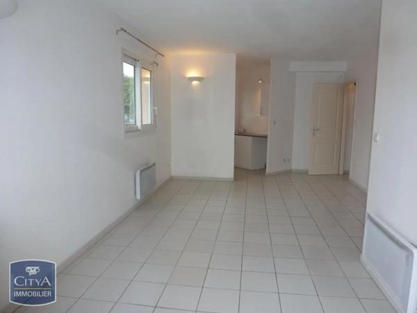 Appartement à louer 2 pièces 42.84m²