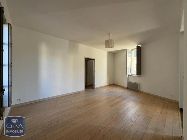 Appartement à louer 3 pièces 61.62m² Avignon (84000)
