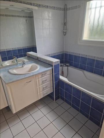 Maison à louer |  Pomérols |  5 pièces | 140 m²