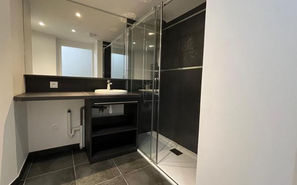 Appartement à vendre    3 pièces • 76,33 m2 Vannes