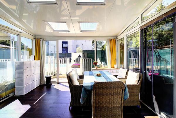 Co-Exclusivité - Mougins Saint-Basile - Appartement-villa 4 pièces de 106 m² avec accès direct à la piscine