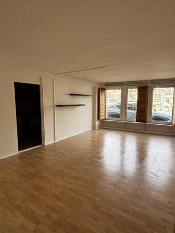 Vente                                                      Maison
                        
                     6 pièces                      140 m2                     à Houdan