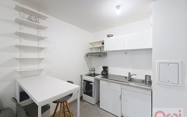 Appartement à vendre    2 pièces •  Châtillon