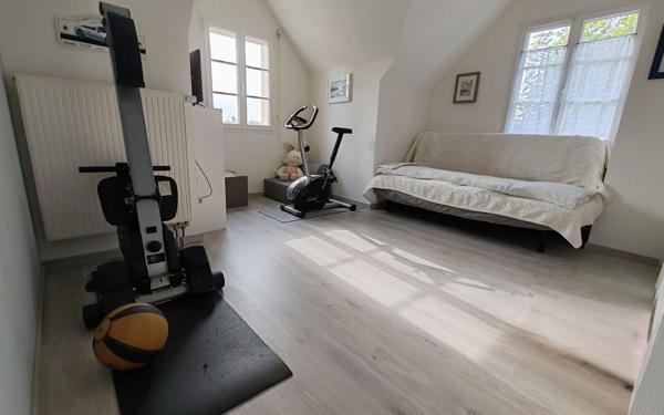 Maison à vendre    6 pièces •  Osny