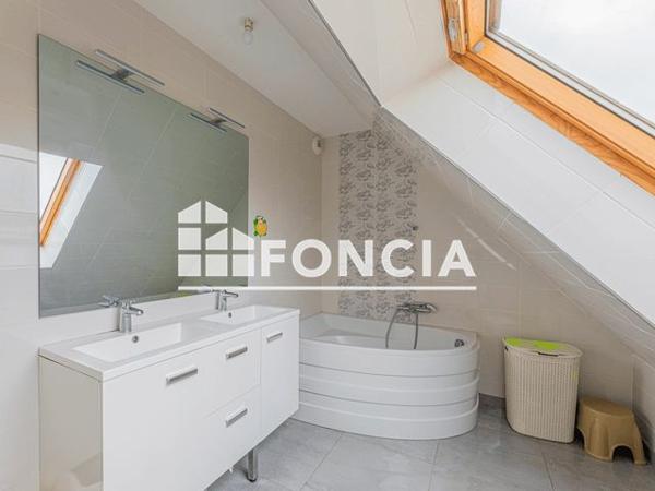 À vendre Maison 6 pièces 115 m² - Amboise 37400