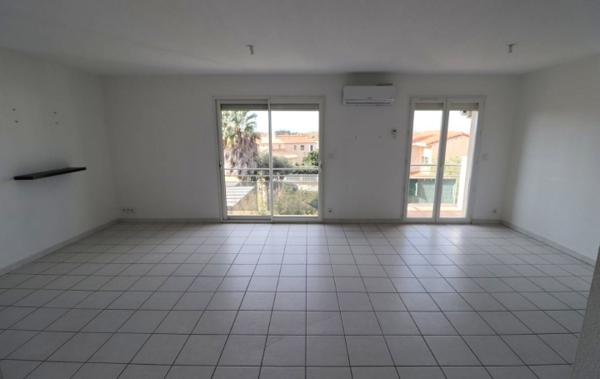 Vente Appartement P4 F4 Récent avec Terrasse et Parkings Bompas   