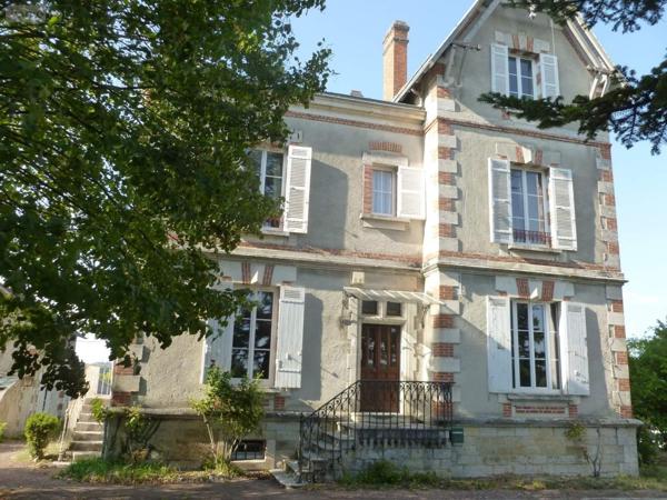 Maison à vendre à Saint-Aulaye-Puymangou en Dordogne (24410), ref : 077/970