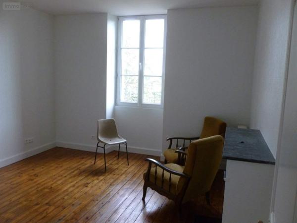 Maison à vendre à Saint-Aulaye-Puymangou en Dordogne (24410), ref : 077/970