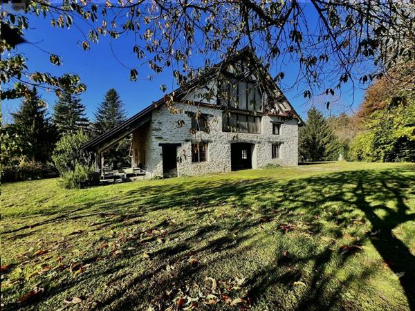 Achat - Maison Besançon 25000 10 pièces 430 m 2 11556 m 2