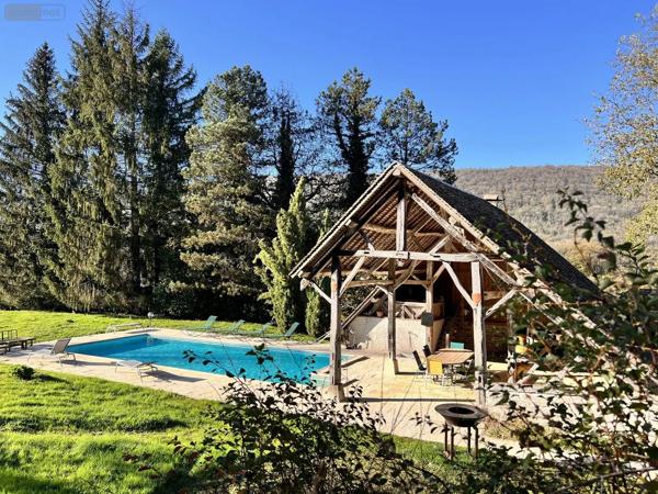 Achat - Maison Besançon 25000 10 pièces 430 m 2 11556 m 2