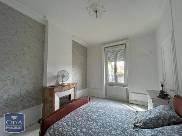 Appartement à louer 3 pièces 98m²