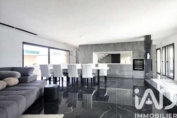 Maison à vendre 4 pièces 148 m² Bassens