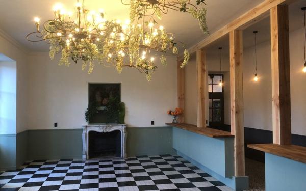 Maison à vendre    13 pièces • 750 m2 Châteauneuf-la-Forêt