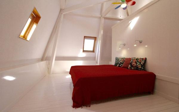 Maison à vendre    13 pièces • 750 m2 Châteauneuf-la-Forêt