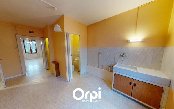 Maison à vendre    3 pièces • 70 m2 Joeuf