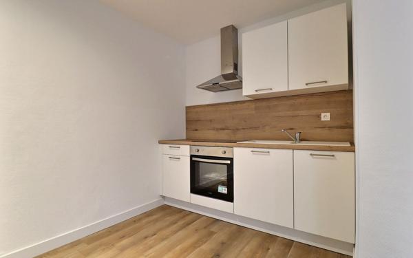 Appartement à louer    2 pièces • 73,47 m2 Stiring-Wendel