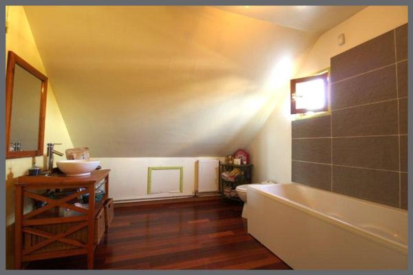 MAISON ARCHITECTE 194 M2 + 1400 M2 TERRAIN