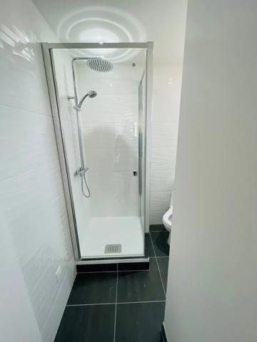 Location                                                      Appartement
                        
                     3 pièces                      59 m2                     à Saint-Quentin