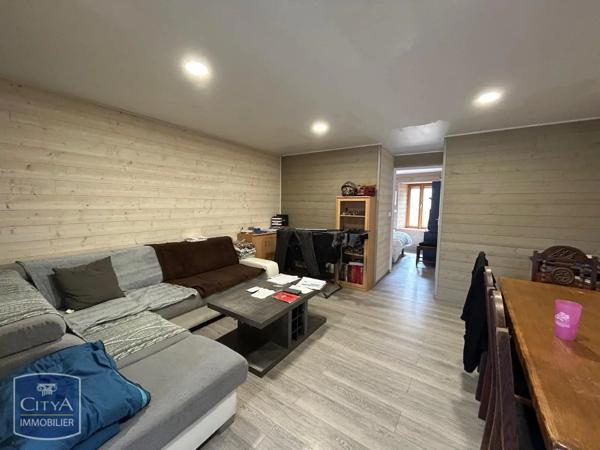Appartement à louer 2 pièces 46.55m² Périgneux (42380)
