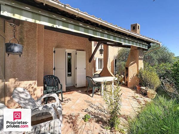 VILLA T5 garage sur  764 m² de terrain clos avec vue