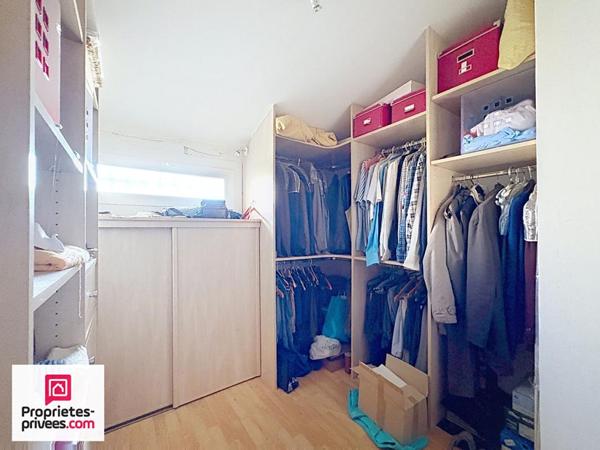 VILLA T5 garage sur  764 m² de terrain clos avec vue