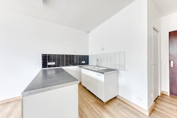 Appartement Pontault Combault 1 pièce 24 m2
