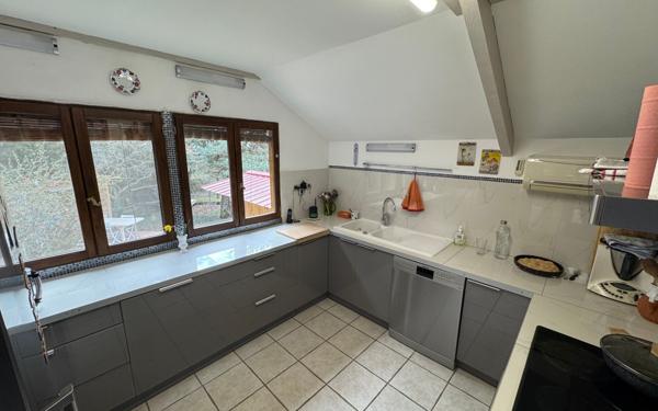 Maison à vendre    3 pièces •  Roybon