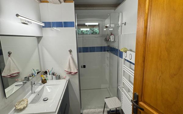 Maison à vendre    3 pièces •  Roybon