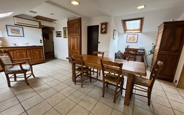 Maison à vendre    3 pièces •  Roybon