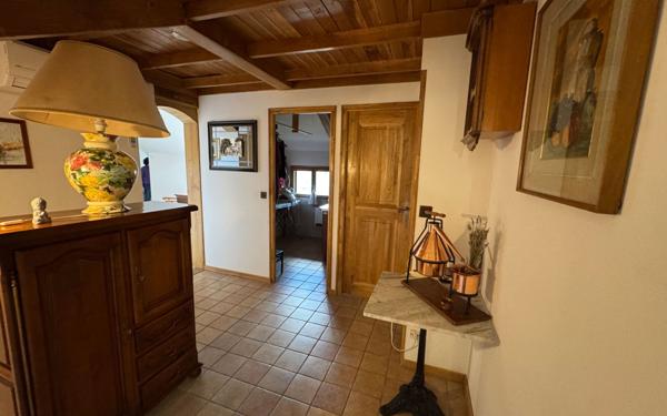 Maison à vendre    3 pièces •  Roybon