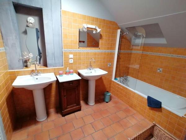 Propriete à vendre à Bréal-sous-Montfort en Ille-et-Vilaine (35310), ref : 35129-5525