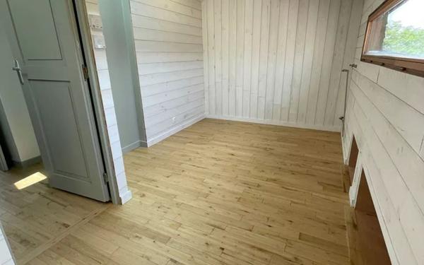 Maison à louer    5 pièces •  Soucieu-en-Jarrest