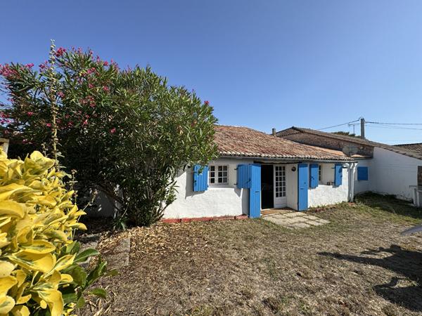 Authentique maison charentaise à 10 mn des plages Meschers sur gironde